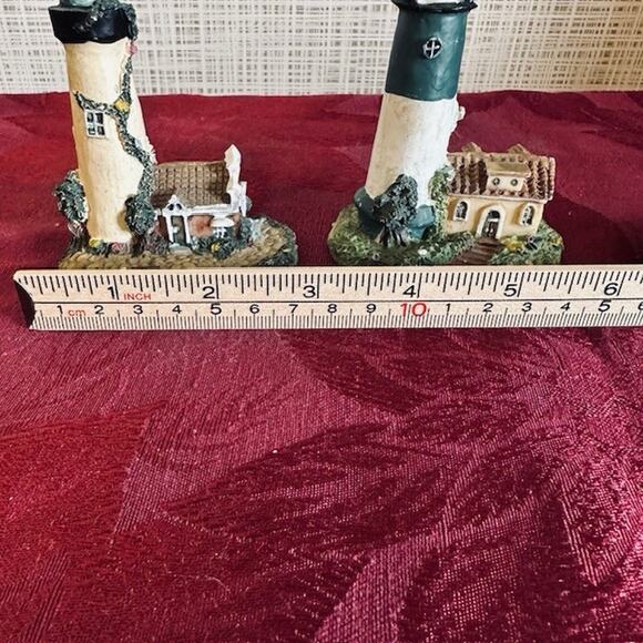 Lighthouse Ceramic Figurines Set of 2 Hand painted Decor Costal Core Nautical - Picture 12 of 15